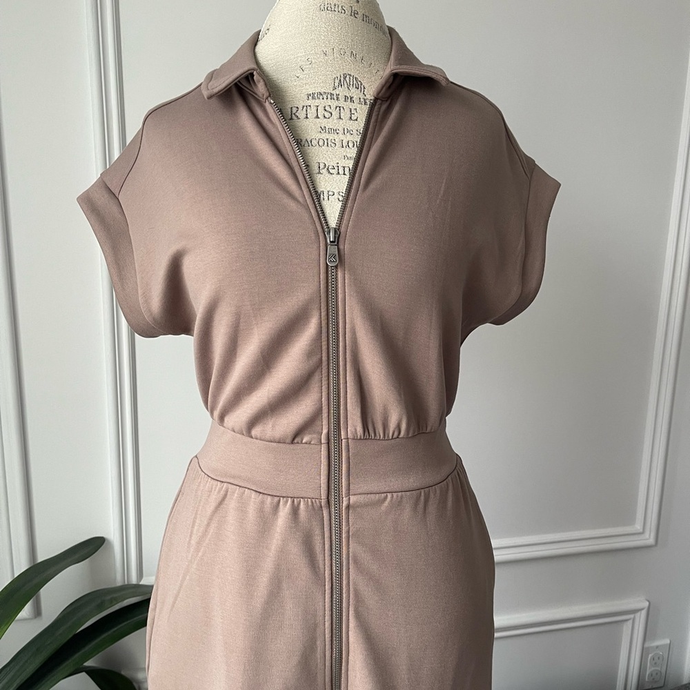 Kyodan Taupe Zip Up Dress - Picture 2 of 8